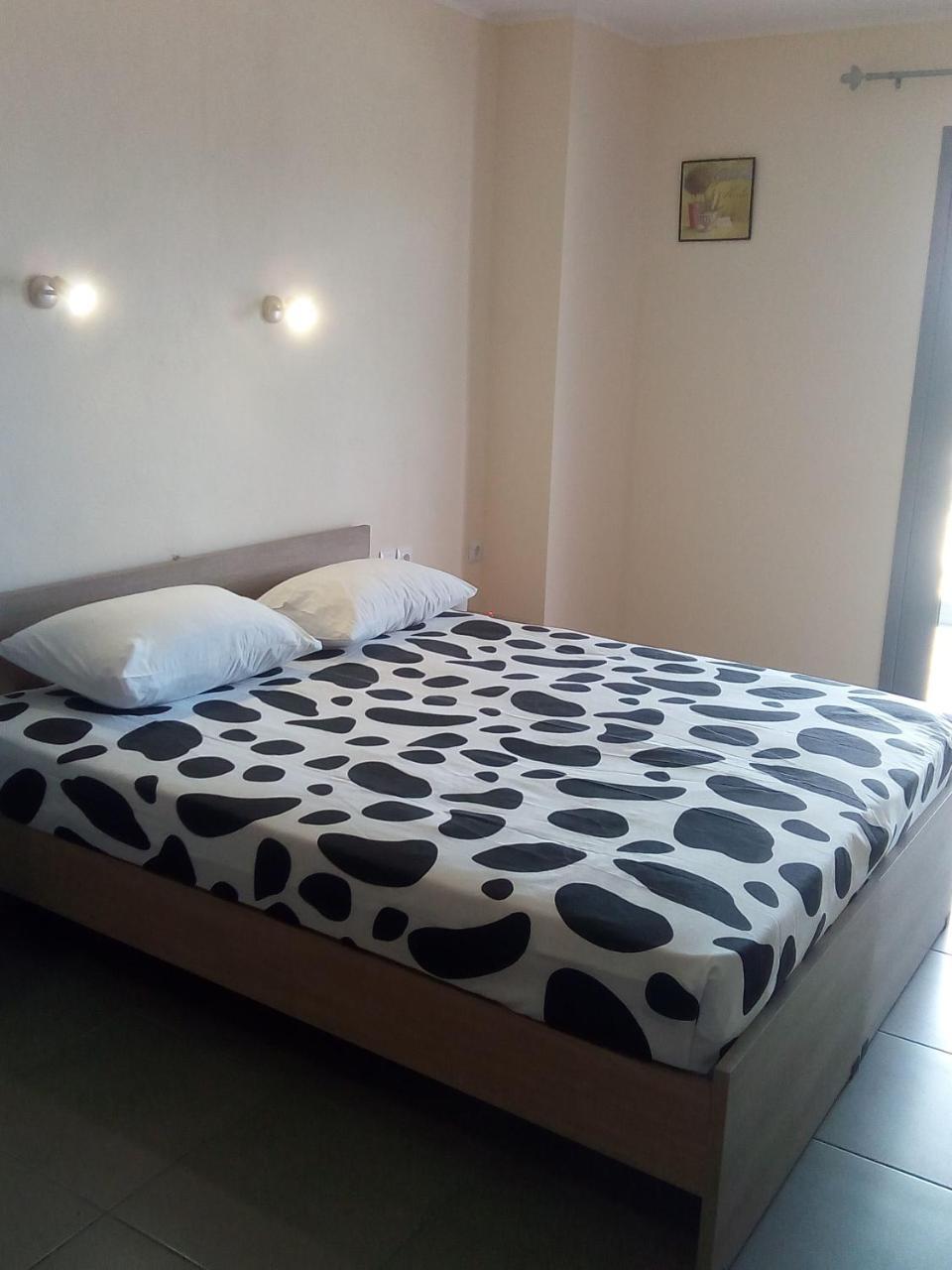 Villa Konstantinos Olympiakí Aktí Buitenkant foto